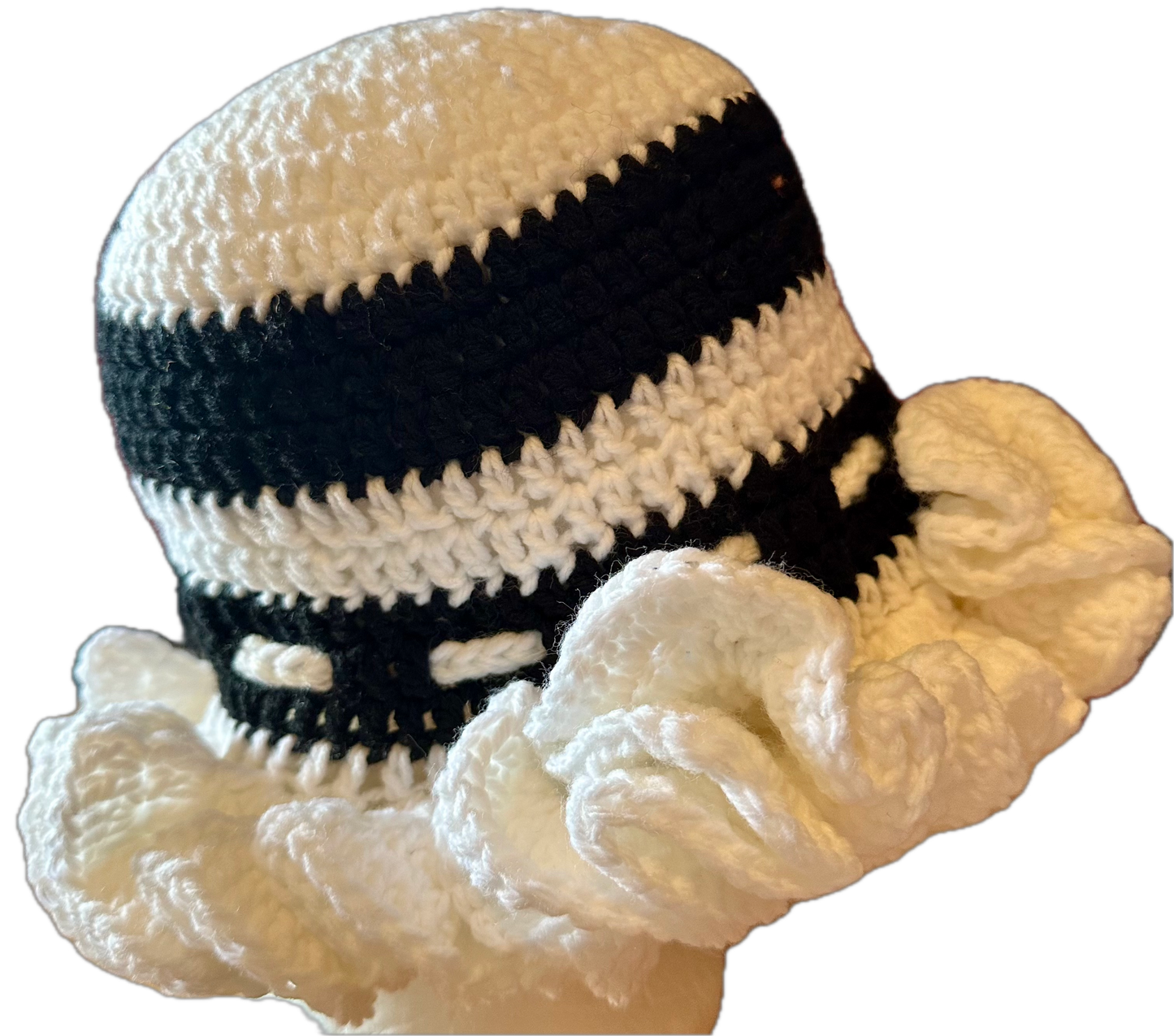 White Black w/Purse Crochet Ruffled Hat