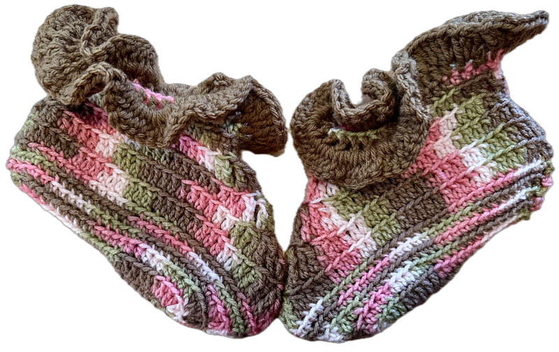 Cube Crochet Ruffled Socks